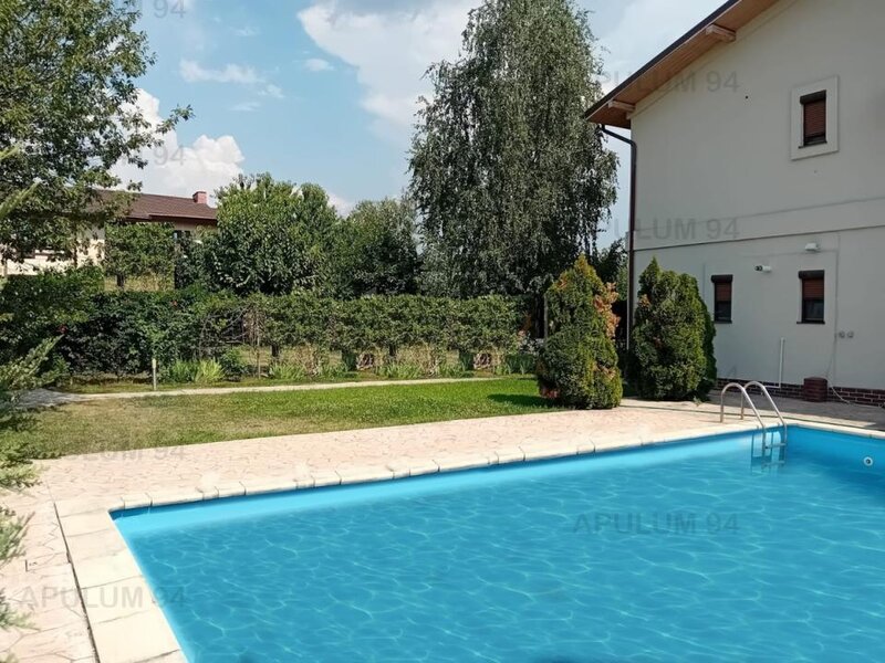 Corbeanca, vila langa padure cu piscina.